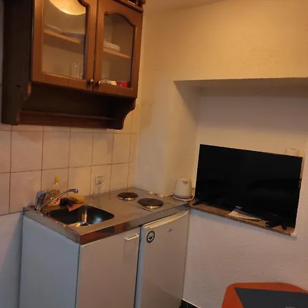 Guest house Slatki Apartman *