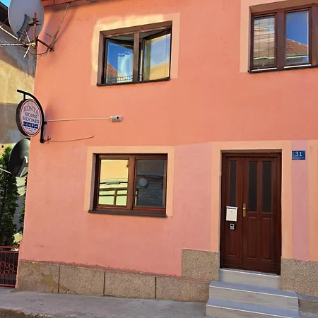 Guest house Slatki Apartman *